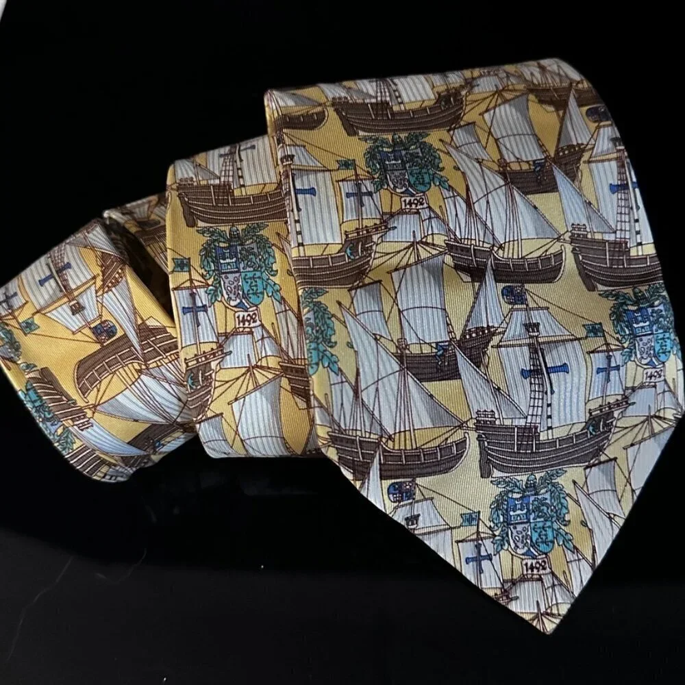 Gucci Gold Silk Tie Link Chain EUC Neckwear Ship Ships Sailboat Brown Yacht